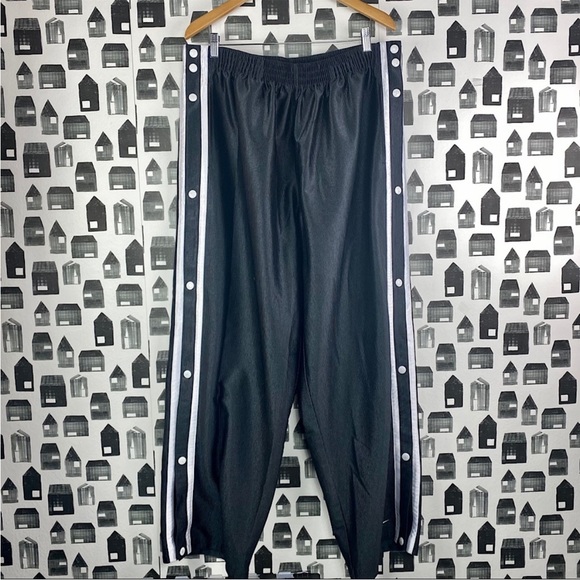Nike Other - Nike oversize button up black & white athletic pants men’s XXL